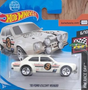 *Embalagem danificada* Hot Wheels Race Day - '70 Ford Escort RS1600