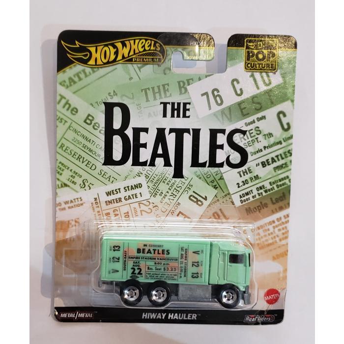 *Embalagem danificada* Hot Wheels Pop Culture The Beatles - Hiway Hauler