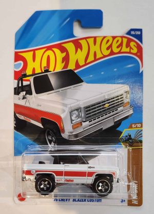 Hot Wheels Dirt - '75 Chevy Blazer Custom